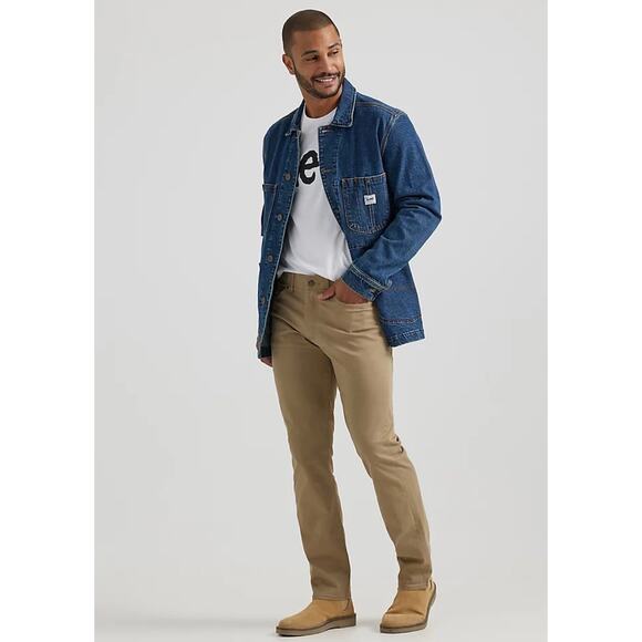 Lee “Extreme Motion” Straight Leg tapered Khaki- Size 30x 32 - Picture 3 of 7